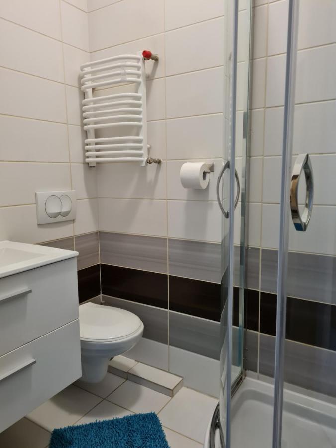 Bela - Pokoje Z Aneksami I Apartamenty Kolobrzeg Ngoại thất bức ảnh