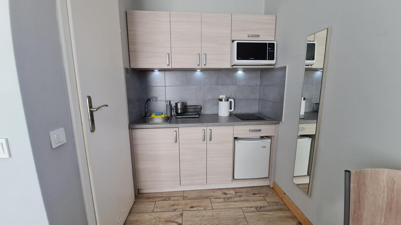 Bela - Pokoje Z Aneksami I Apartamenty Kolobrzeg Ngoại thất bức ảnh